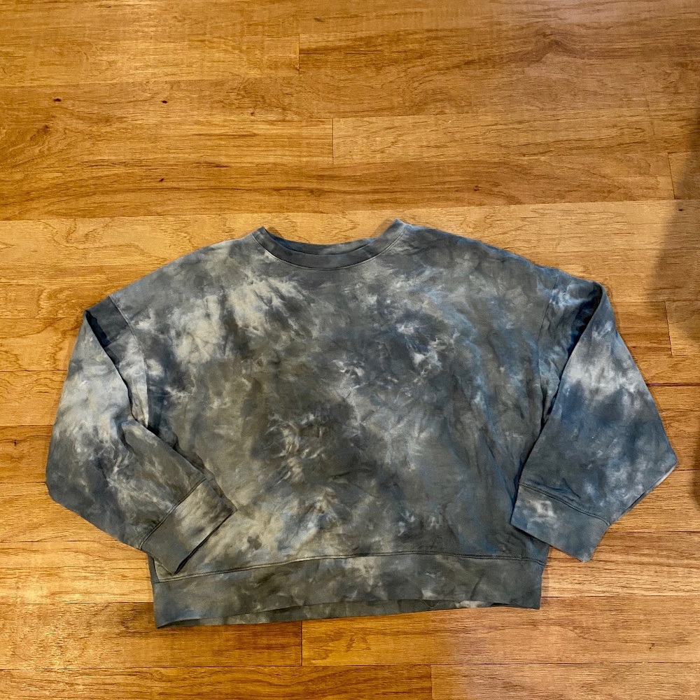 GREEN TIE DIE SWEATSHIRT LUSH MARBLED